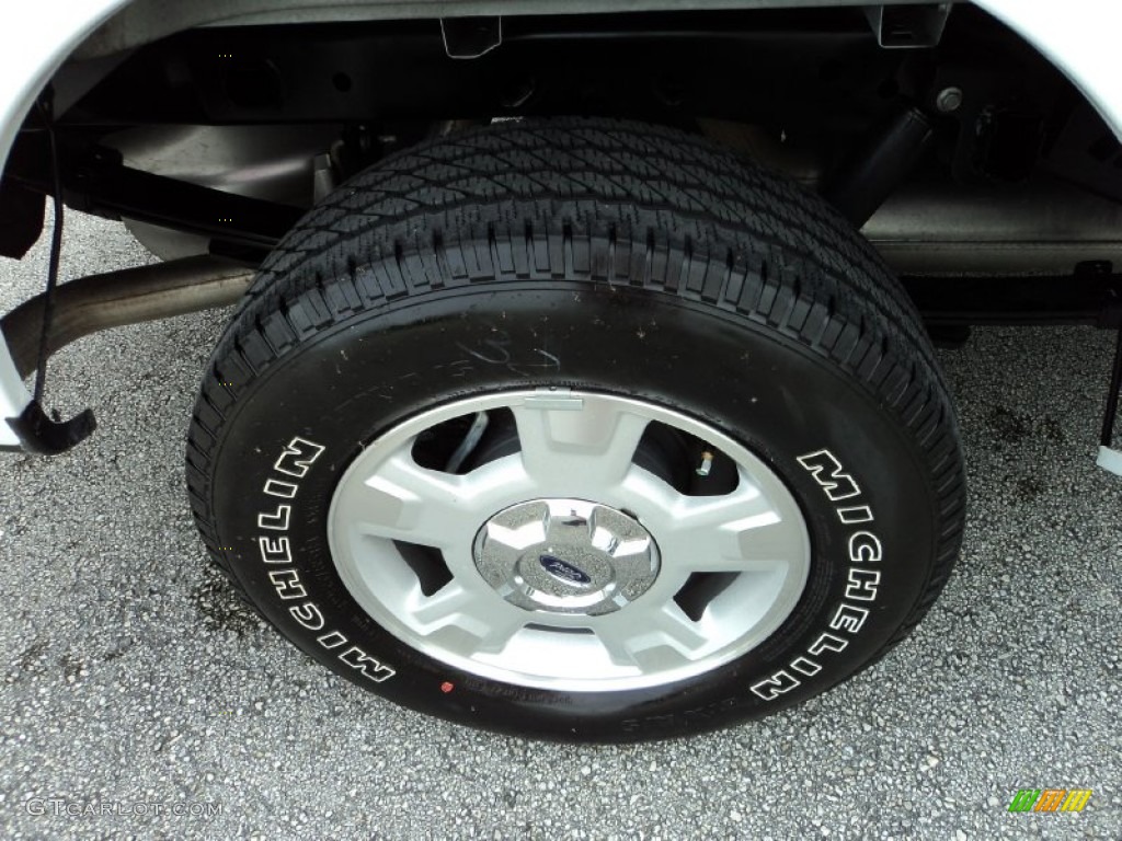 2014 F150 XLT SuperCrew - Oxford White / Steel Grey photo #4