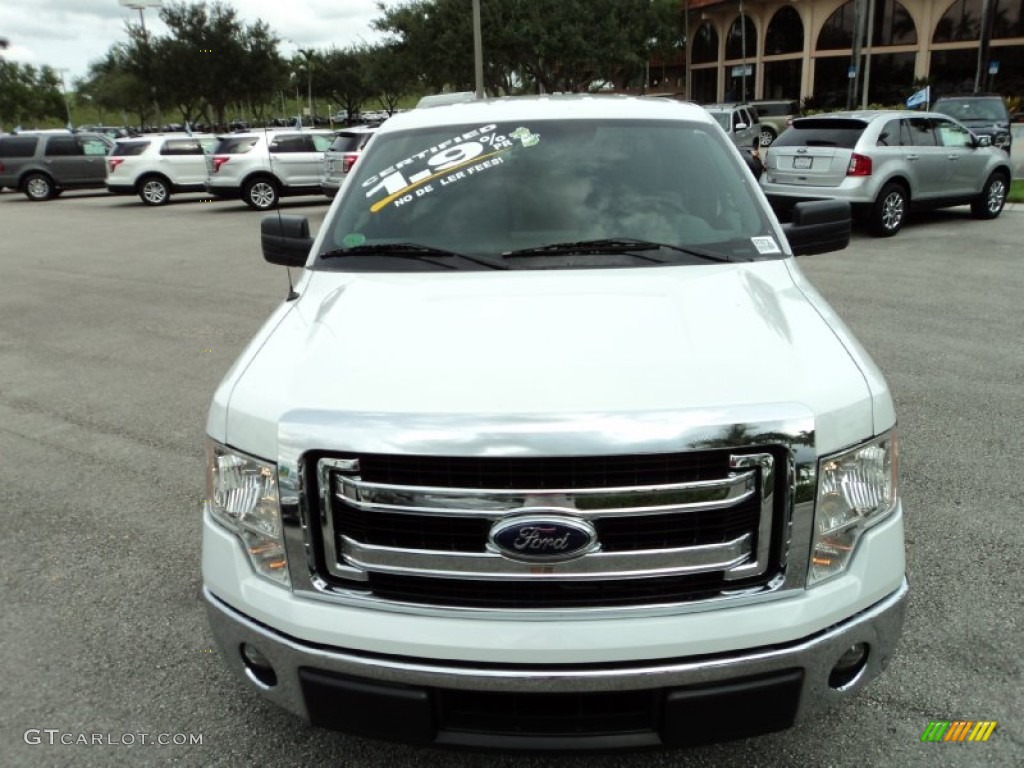 2014 F150 XLT SuperCrew - Oxford White / Steel Grey photo #16