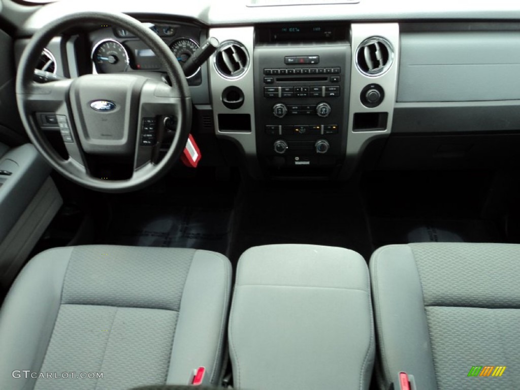 2014 F150 XLT SuperCrew - Oxford White / Steel Grey photo #25