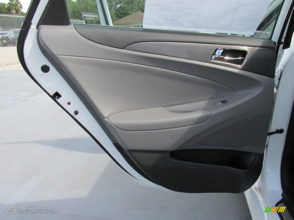 2015 Hyundai Sonata Hybrid Limited Gray Door Panel Photo #98044201