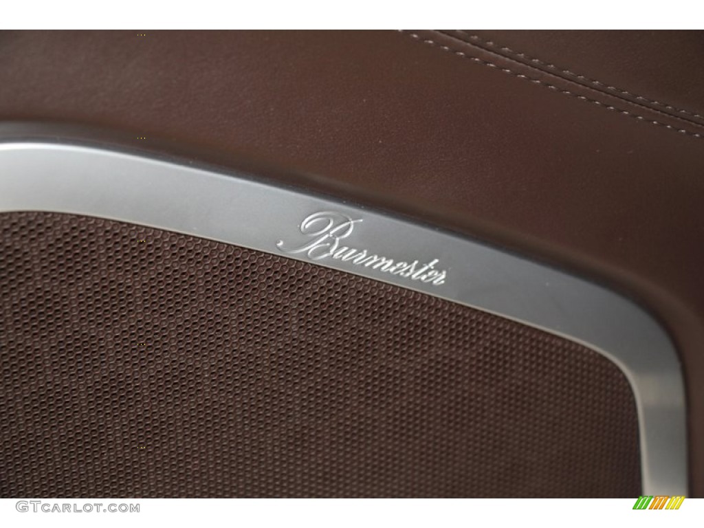 2011 Porsche Panamera Turbo Audio System Photos