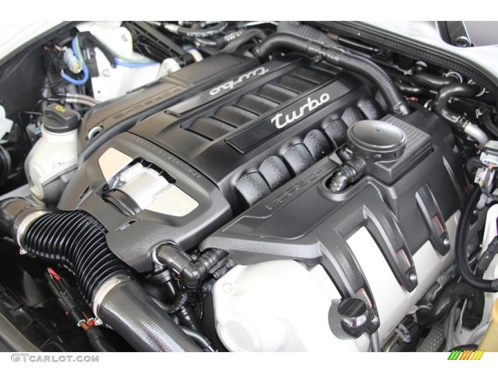 2011 Porsche Panamera Turbo Engine Photos