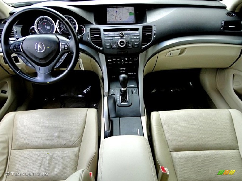 2009 Acura TSX Sedan Dashboard Photos