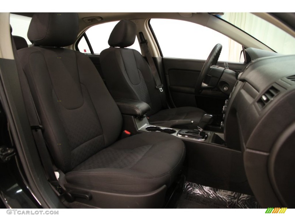 2010 Fusion SE V6 - Tuxedo Black Metallic / Charcoal Black photo #13