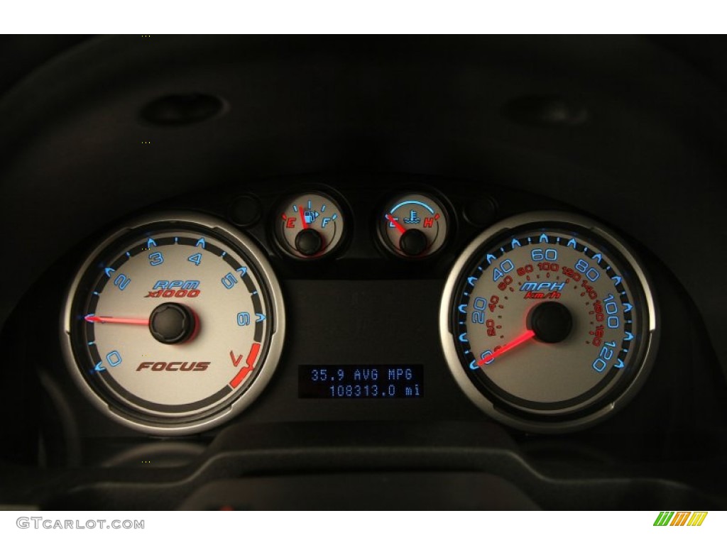 2011 Focus SE Sedan - Sterling Gray Metallic / Charcoal Black photo #7