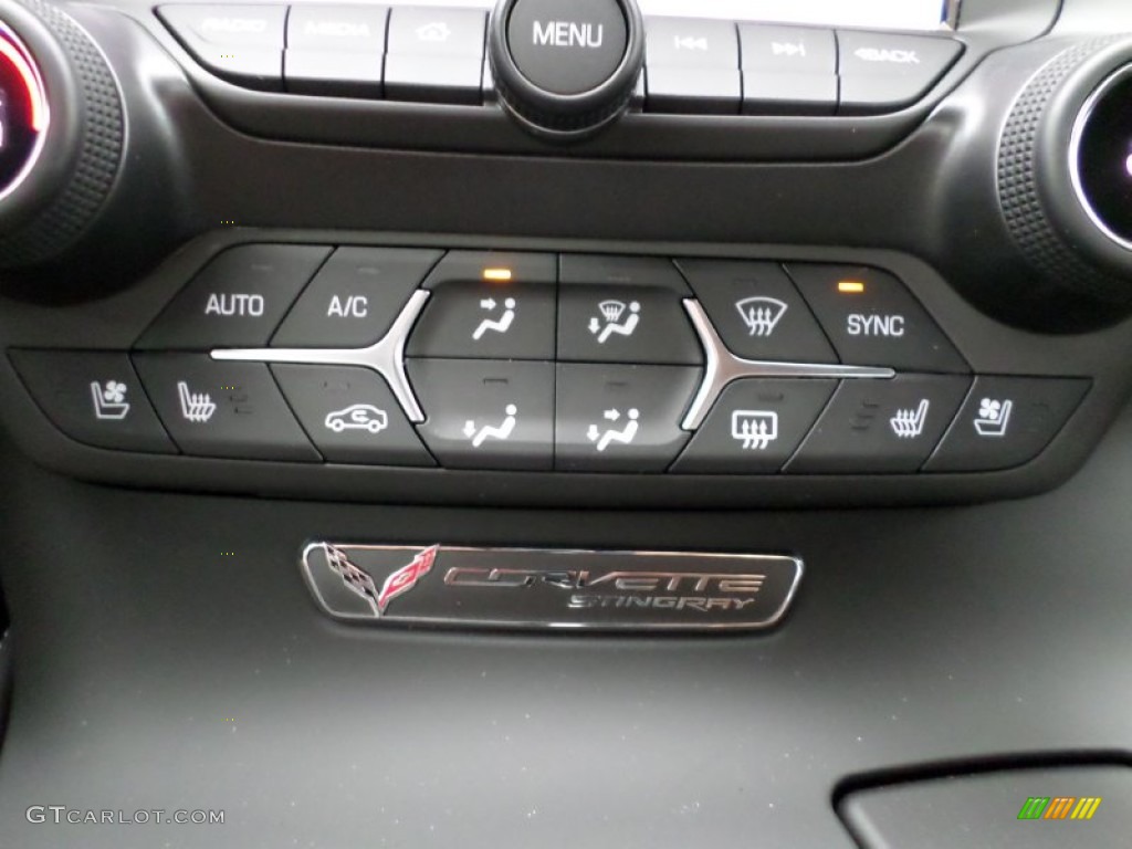 2015 Chevrolet Corvette Stingray Coupe Z51 Controls Photo #98055811
