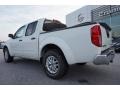 2015 Glacier White Nissan Frontier SV Crew Cab  photo #3