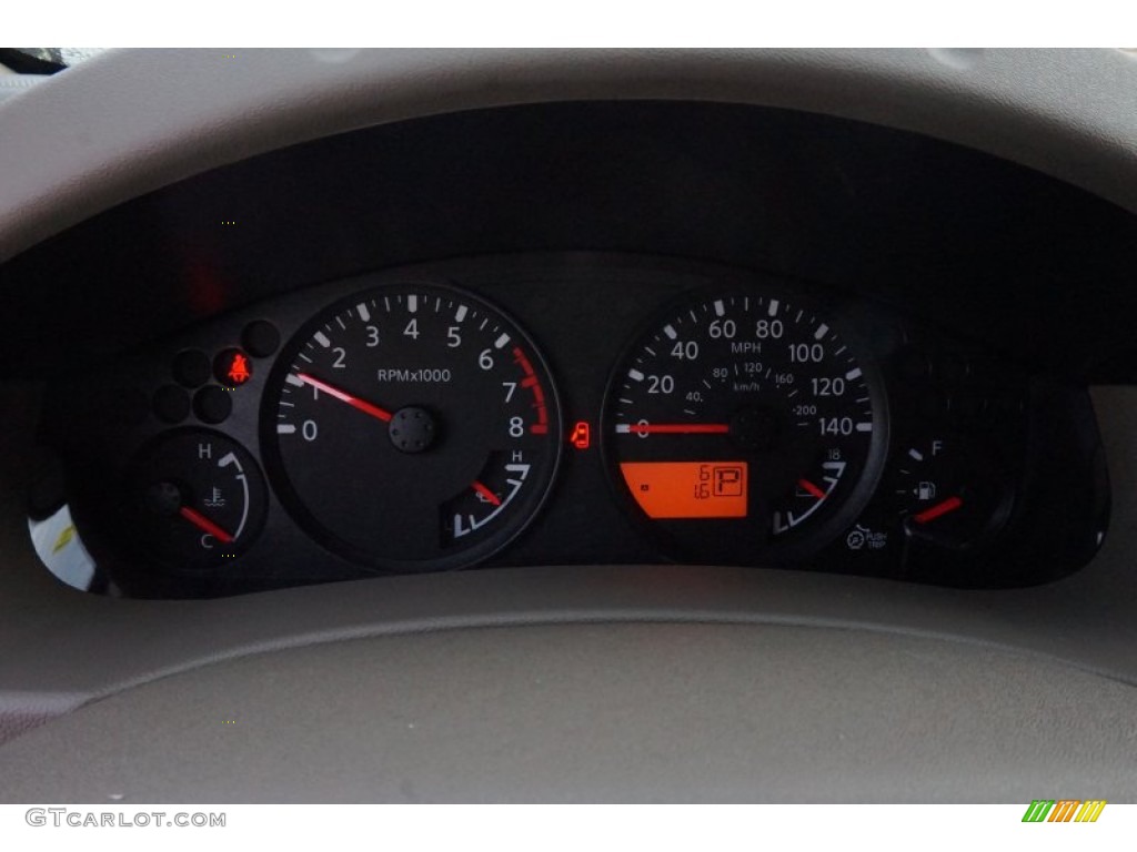 2015 Nissan Frontier SV Crew Cab Gauges Photo #98056867