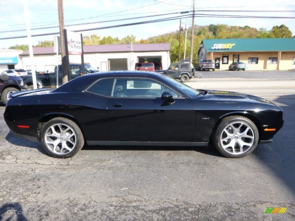 Pitch Black 2015 Dodge Challenger SXT Plus Exterior Photo #98062231