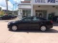 Black - Jetta SE Sedan Photo No. 2