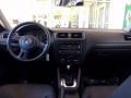 Black - Jetta SE Sedan Photo No. 12