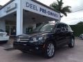 Deep Black Metallic - Tiguan SE Photo No. 1