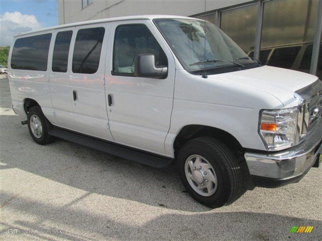 2014 E-Series Van E350 XLT Passenger Van - Oxford White / Medium Flint photo #1