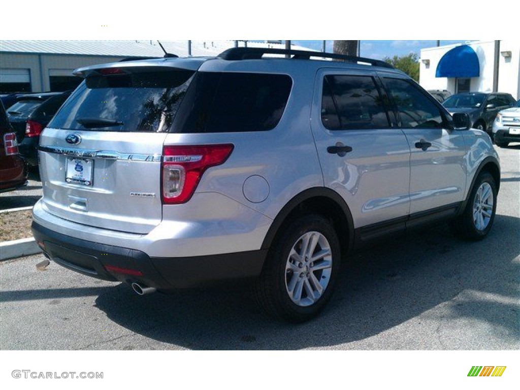 2015 Explorer FWD - Ingot Silver / Medium Light Stone photo #6