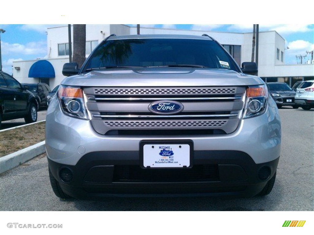 2015 Explorer FWD - Ingot Silver / Medium Light Stone photo #40