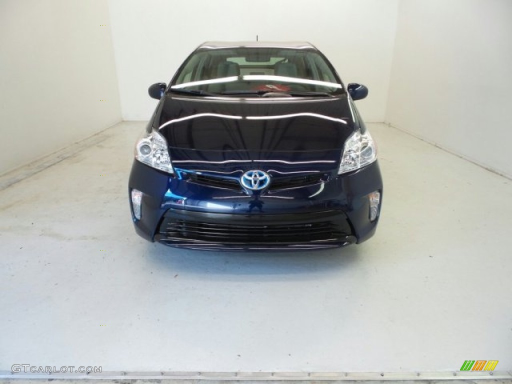 2015 Prius Three Hybrid - Nautical Blue Metallic / Misty Gray photo #3