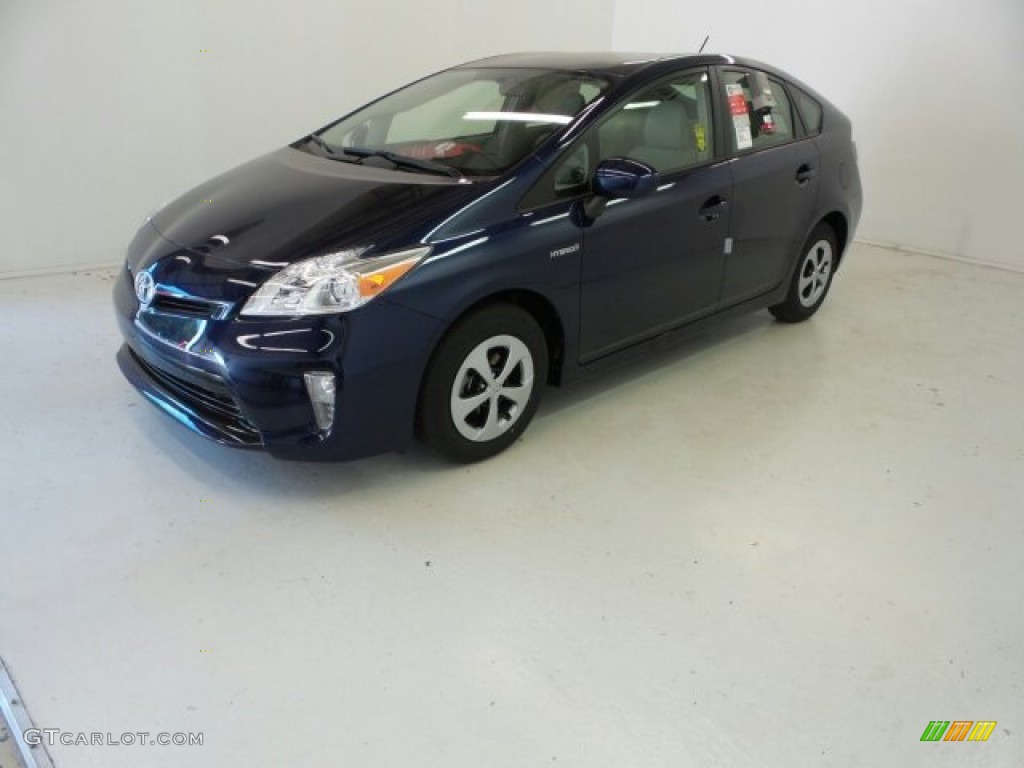 2015 Prius Three Hybrid - Nautical Blue Metallic / Misty Gray photo #16