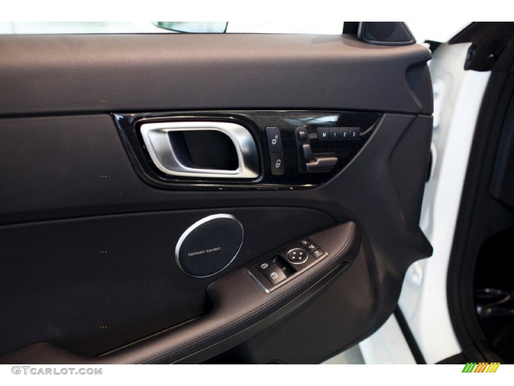 2015 Mercedes-Benz SLK 350 Roadster Controls Photos
