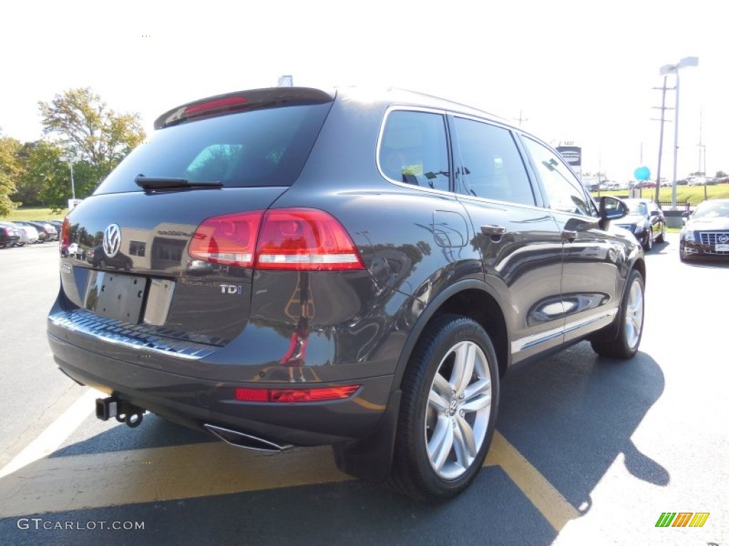 2012 Touareg TDI Executive 4XMotion - Galapagos Metallic / Saddle Brown photo #7