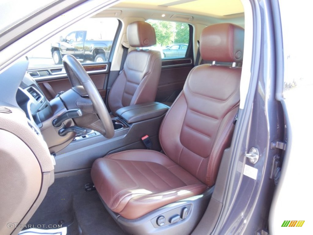 2012 Volkswagen Touareg TDI Executive 4XMotion Front Seat Photo #98074584