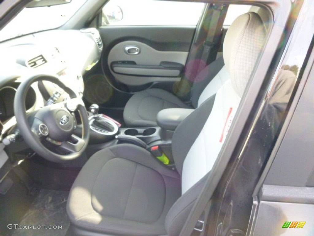 2015 Soul  - Shadow Black / Black photo #10