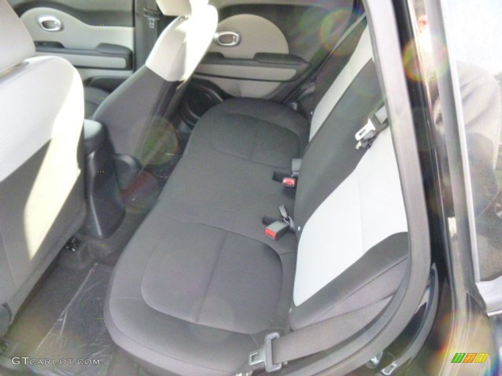 2015 Soul  - Shadow Black / Black photo #12