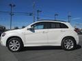 Diamond White - Outlander Sport SE 4WD Photo No. 4
