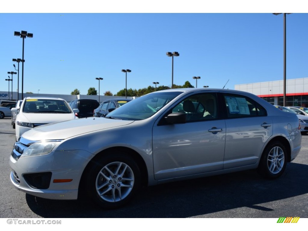 2010 Fusion S - Brilliant Silver Metallic / Medium Light Stone photo #7
