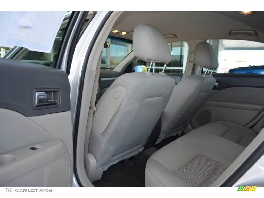 2010 Fusion S - Brilliant Silver Metallic / Medium Light Stone photo #11