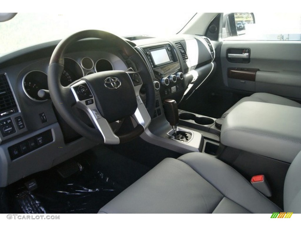 Gray Interior 2015 Toyota Sequoia Platinum 4x4 Photo #98078608