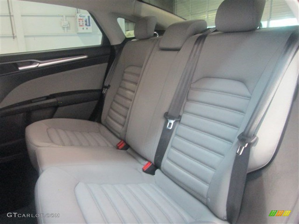 Earth Gray Interior 2015 Ford Fusion S Photo #98079730