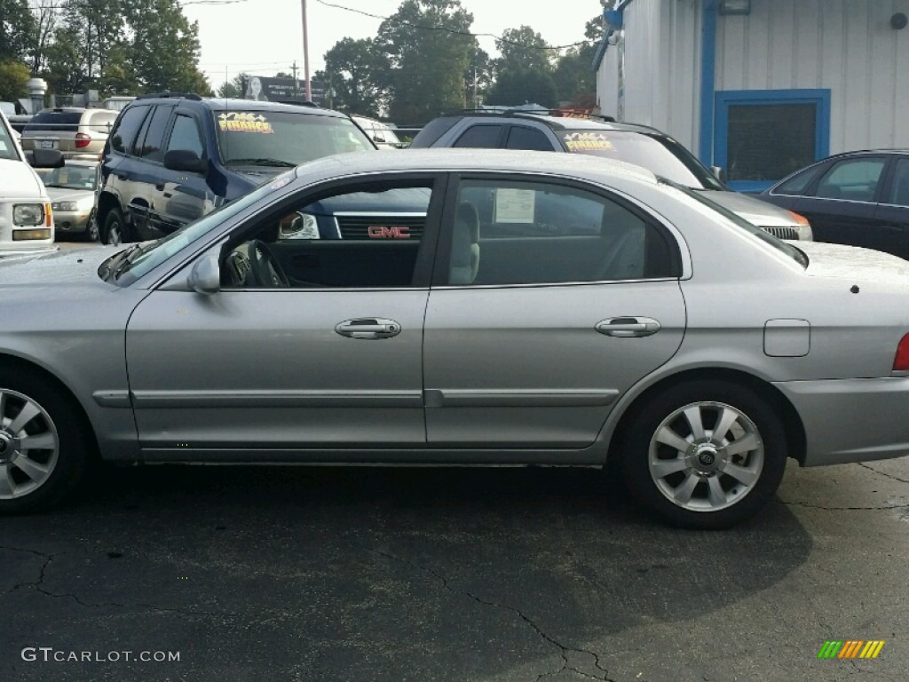 2004 Optima EX V6 - Diamond Silver / Beige photo #3