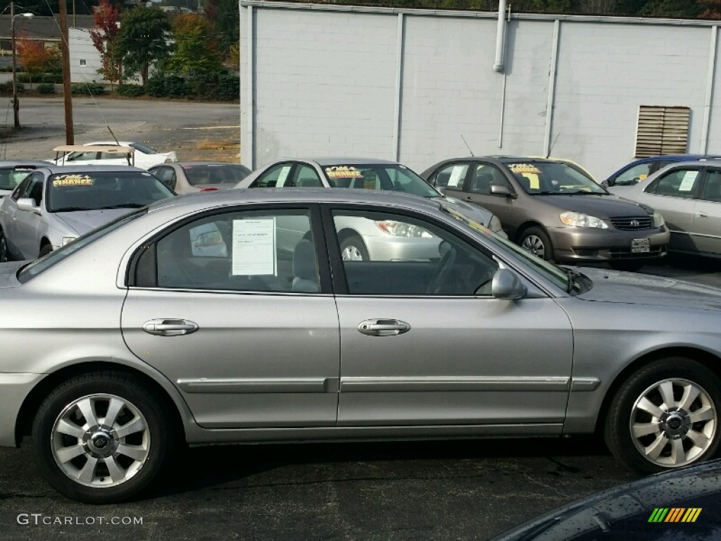 2004 Optima EX V6 - Diamond Silver / Beige photo #7