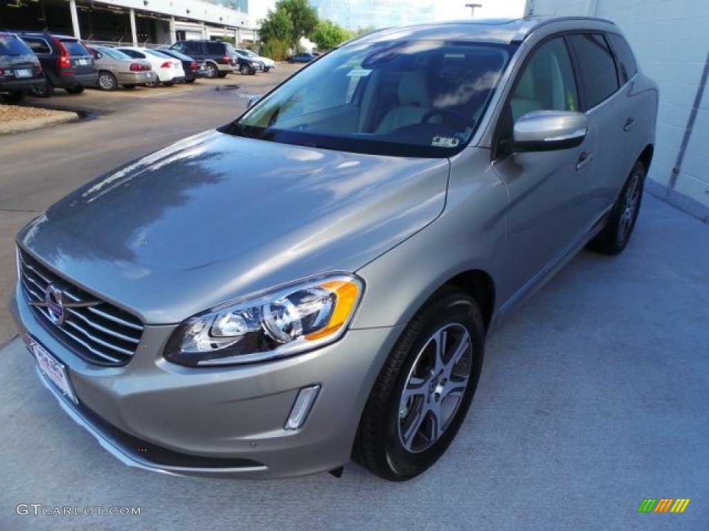 2015 XC60 T6 AWD - Sea Shell Metallic / Soft Beige photo #3