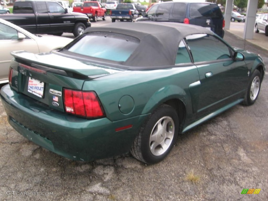 2001 Mustang V6 Convertible - Tropic Green metallic / Medium Parchment photo #4