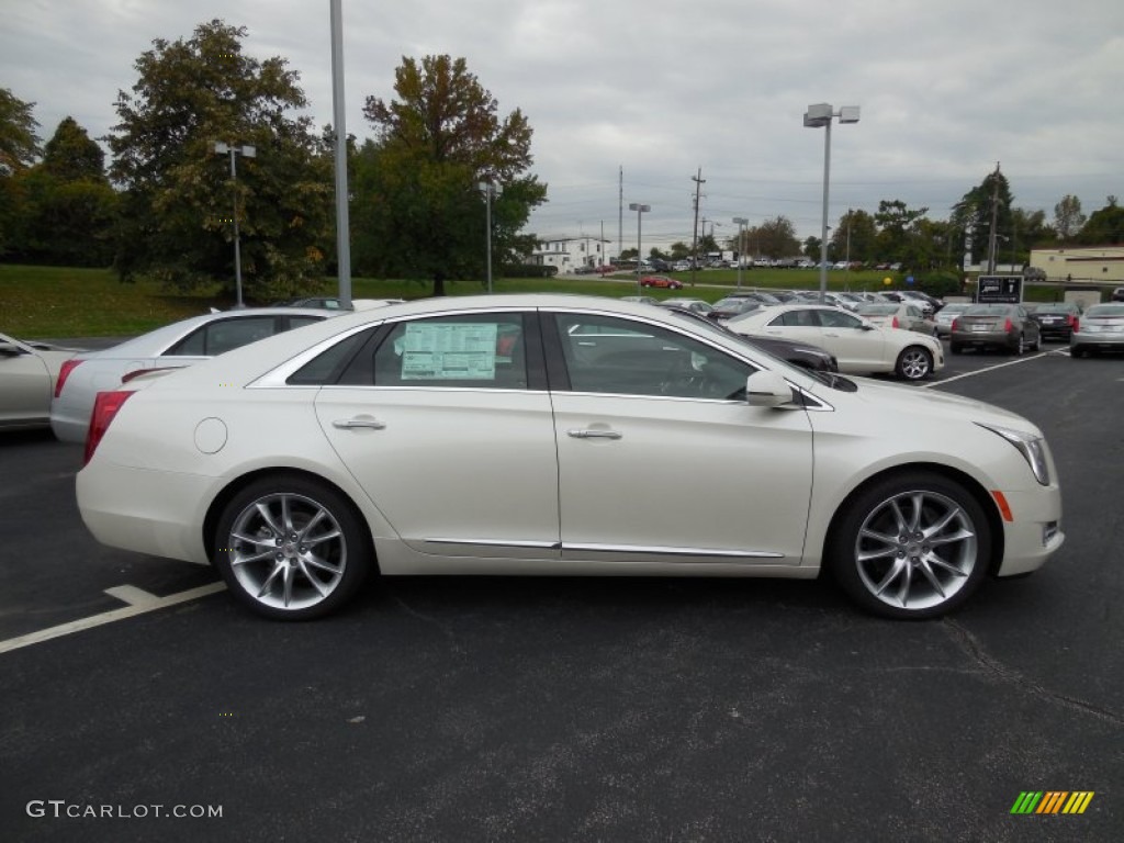 White Diamond Tricoat 2015 Cadillac XTS Premium AWD Sedan Exterior Photo #98105468