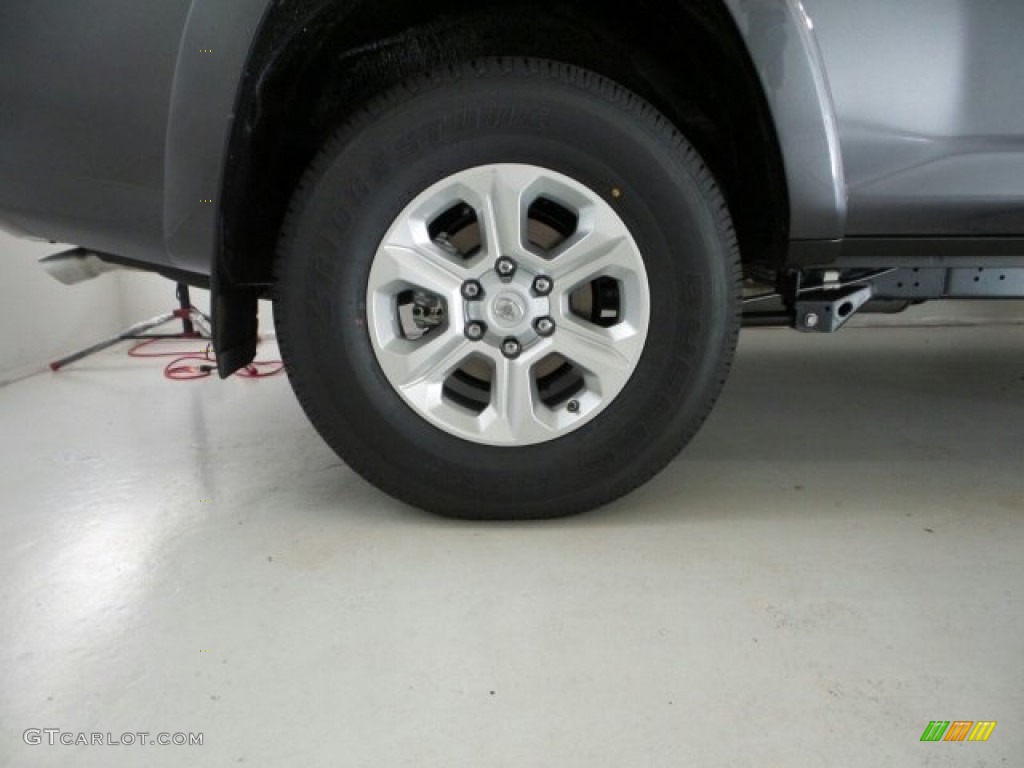 2015 Toyota 4Runner SR5 4x4 Wheel Photos
