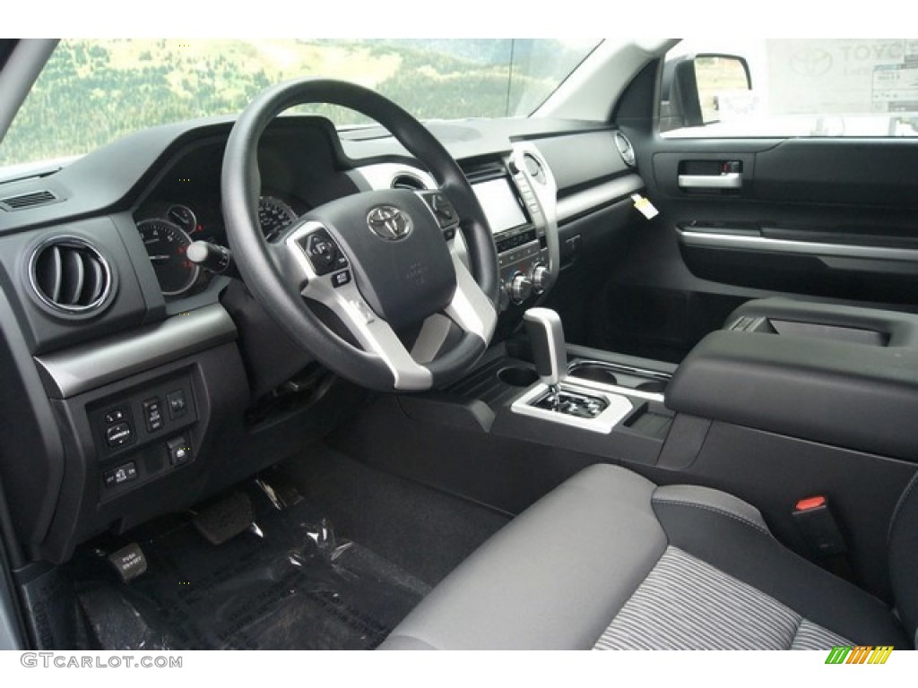 Black Interior 2015 Toyota Tundra SR5 CrewMax 4x4 Photo #98110004