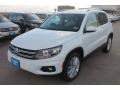 Pure White - Tiguan SEL Photo No. 4