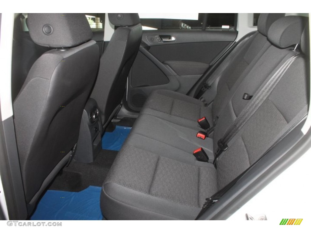 2015 Volkswagen Tiguan S Rear Seat Photo #98113109