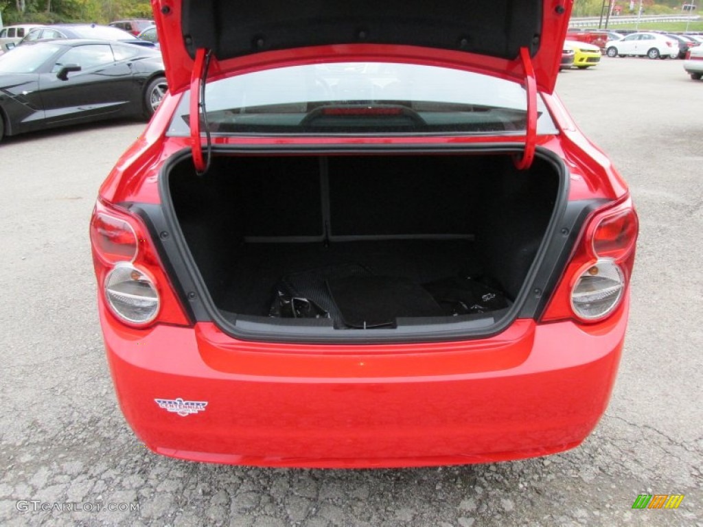 2015 Chevrolet Sonic LS Sedan Trunk Photo #98115521