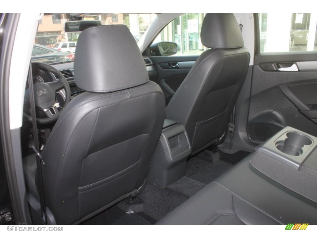 2015 Volkswagen Passat Wolfsburg Edition Sedan Rear Seat Photo #98115806
