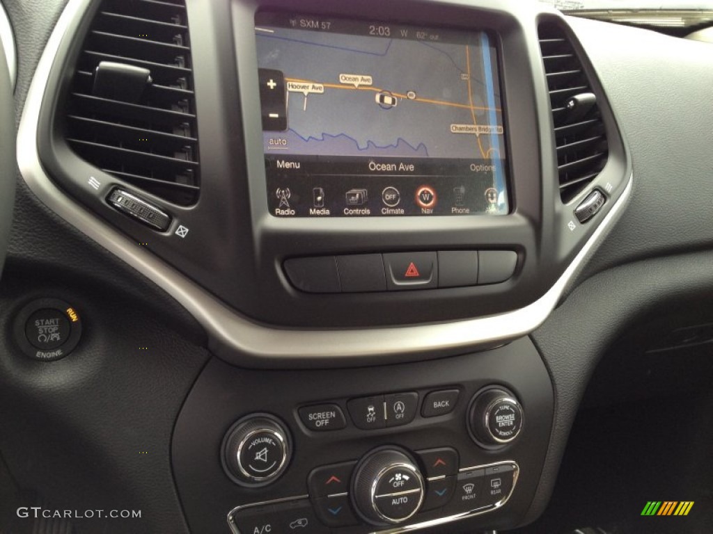 2015 Jeep Cherokee Limited 4x4 Controls Photo #98116319