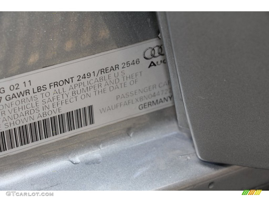 2011 A4 2.0T quattro Sedan - Quartz Grey Metallic / Light Gray photo #46
