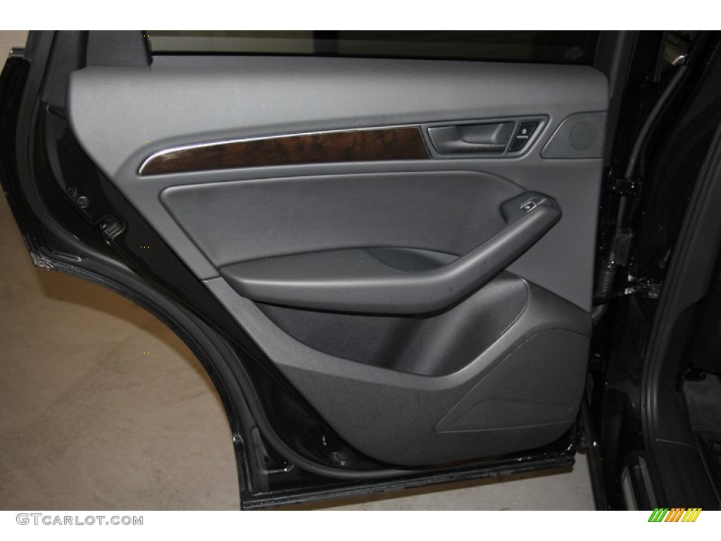 2009 Q5 3.2 Premium quattro - Brilliant Black / Cardamom Beige photo #27