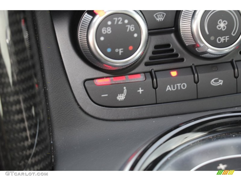 2014 Audi R8 Coupe V10 Plus Controls Photo #98122511