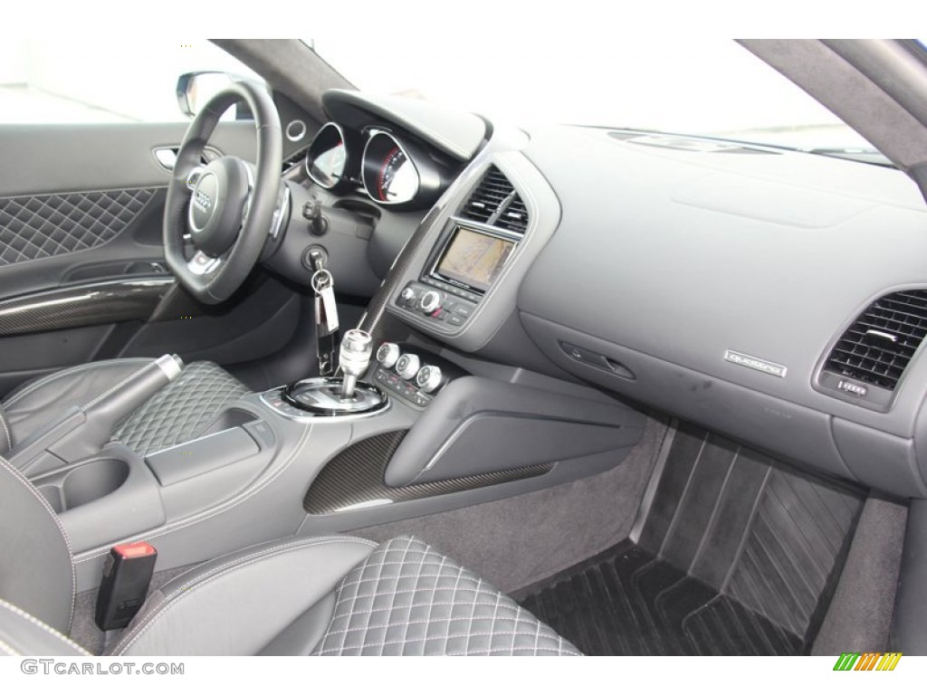 2014 Audi R8 Coupe V10 Plus Dashboard Photos