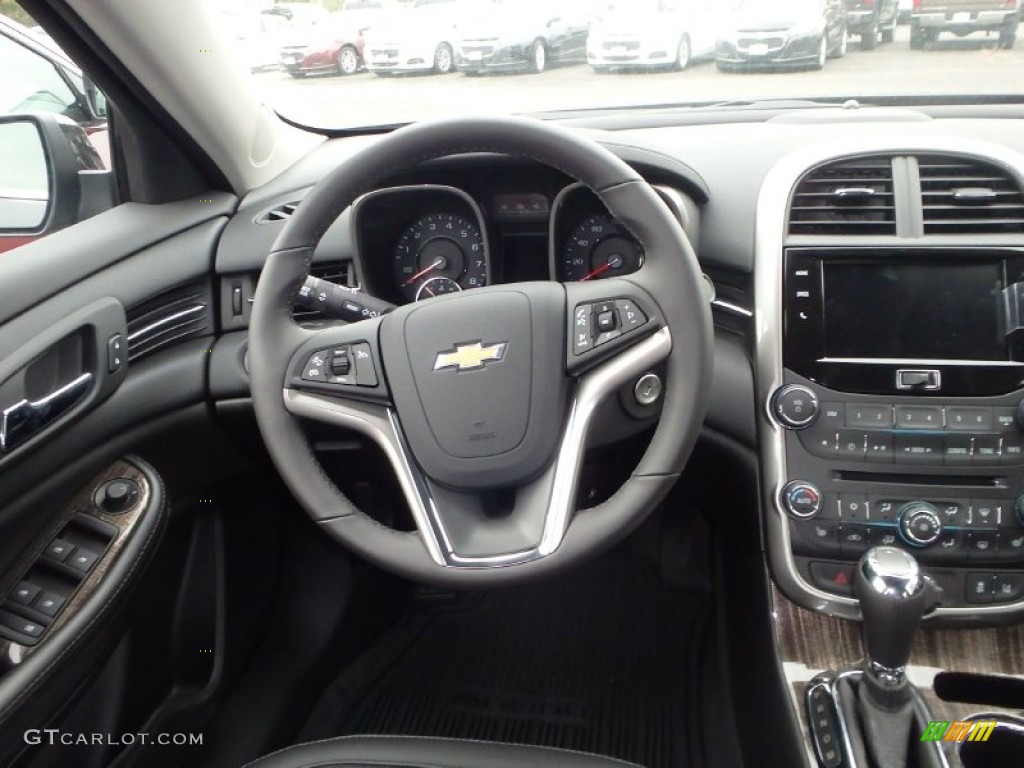 2015 Chevrolet Malibu LT Jet Black Steering Wheel Photo #98123018