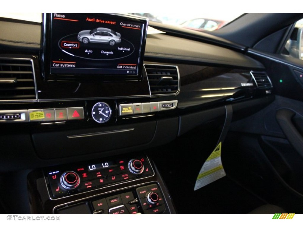 2015 A8 L TDI quattro - Cuvee Silver Metallic / Black photo #12