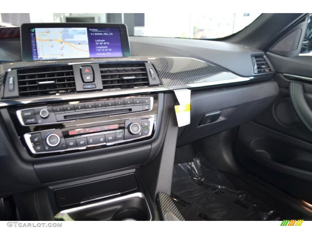 2015 BMW M4 Convertible Dashboard Photos